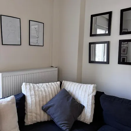 Central Apartment Volos 沃洛斯