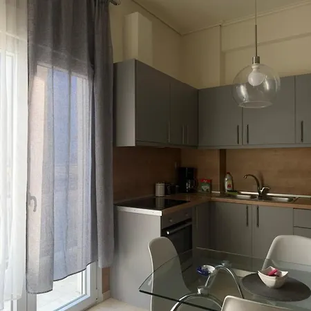 Central Apartment Volos *